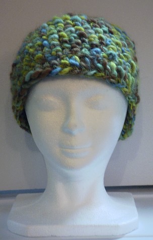 hat02.JPG (31303 bytes)